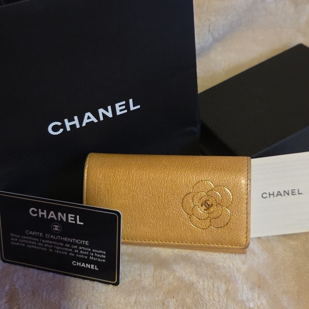 Chanel Metallic Gold Key Holder